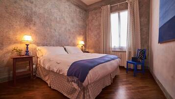 1 chambre, fer et planche Ă repasser, Wi-Fi, draps fournis