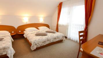 6 chambres, coffre-fort, bureau, Wi-Fi