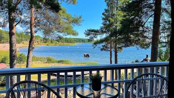 Panorama-værelse med dobbeltseng og 2 enkeltsenge - balkon - havudsigt | Strand-/havudsigt