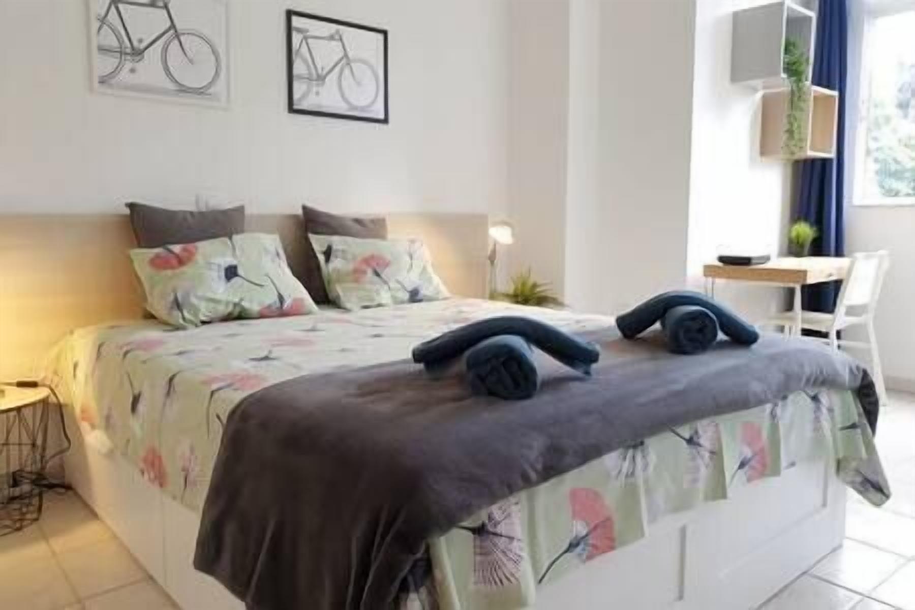 Castillo Beach Flat by Canary365