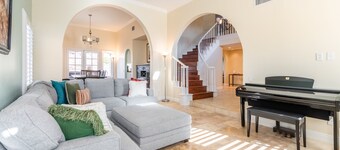 Luxury San Diego House: Beach, Pool & Pet-Friendly by RedAwning