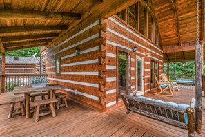 Cabin, 2 Bedrooms | Outdoor dining - A-bluff & Beyond 2 Bedroom Cabin by RedAwning (Sevierville)