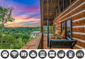 Cabin, 2 Bedrooms | Terrace/patio