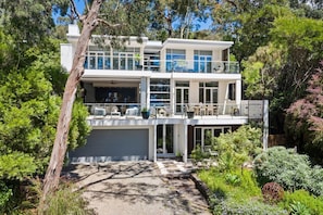 Exterior - Seaview House Luxury Coastal Escape Lorne (Lorne)