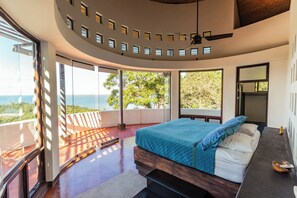 4 chambres, accès au Wi-Fi (inclus), literie fournie