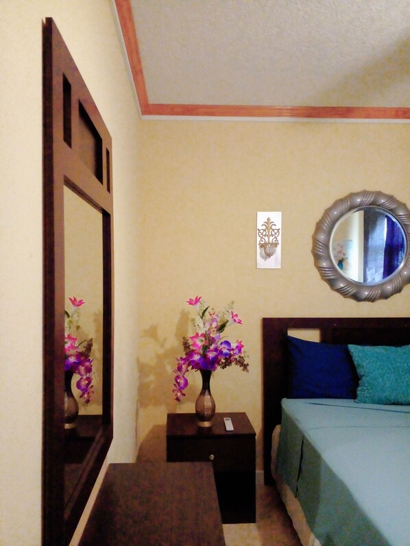 2 Schlafzimmer, Bügeleisen/Bügelbrett, kostenloses WLAN, Bettwäsche