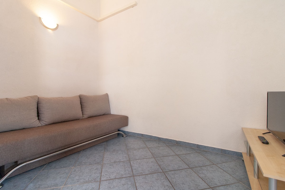 Panoramic Room | Living room