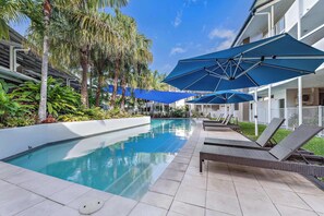 Pool - By The Sea Shore Stunning Unit Pool Spa Views (Cannonvale)