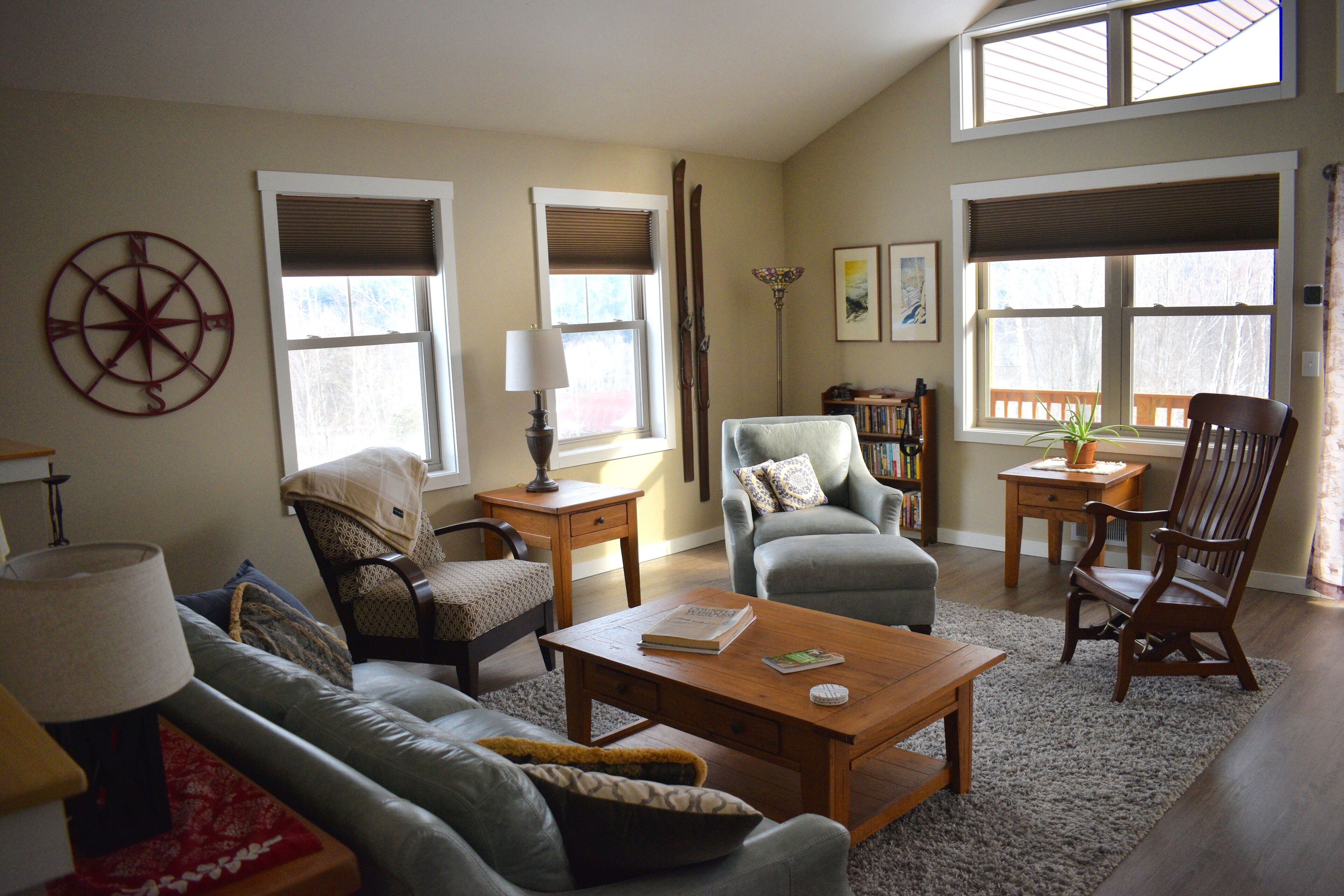 Panoramic Mountain & Farm View
