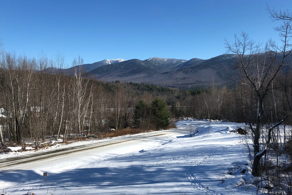 Panoramic Mountain & Farm View
