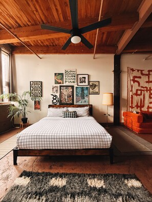 1 bedroom, desk, iron/ironing board, free WiFi