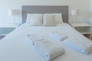 2 Schlafzimmer, Bügeleisen/Bügelbrett, WLAN, Bettwäsche