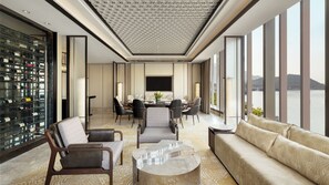 3 restaurants, breakfast, lunch, dinner served; international cuisine - Sheraton Hong Kong Tung Chung Hotel (Tung Chung)