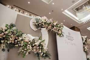 Banquet hall