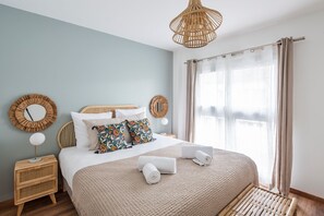 5 chambres, bureau, fer et planche à repasser, Wi-Fi gratuit