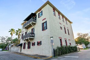 Exterior - The Ray - Penthouse Suite - Rooftop View (St. Augustine)