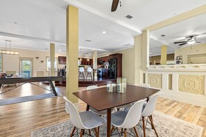 Dining - The Ray - Penthouse Suite - Rooftop View (St. Augustine)