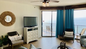 Smart-TV og DVD-spiller