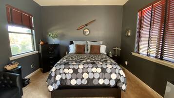 1 bedroom, desk, iron/ironing board, free WiFi