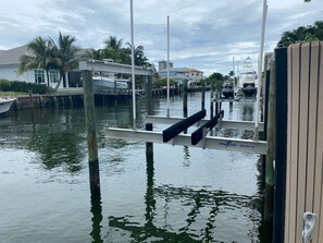 Marina - Island beach house. (West Palm Beach)