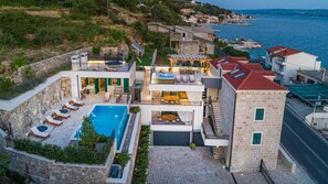 A heated pool - Luxury Villa Indigo with Pool (Split)