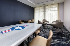 Lounge - Courtyard by Marriott Pensacola I-10 West (Cantonment)