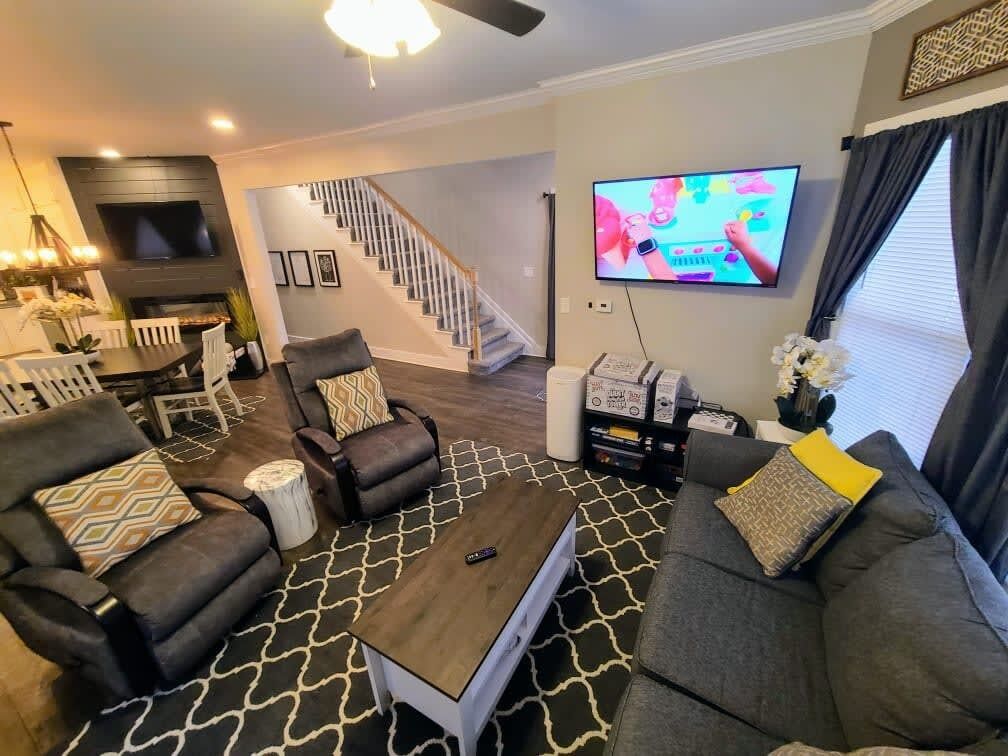 WOW! - DOWNTOWN KALAMAZOO - 3RD FLOOR ARCADE!