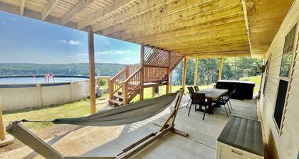 The Perch Family Cabin|Sleeps 18 |Pool + Hot tub with a View