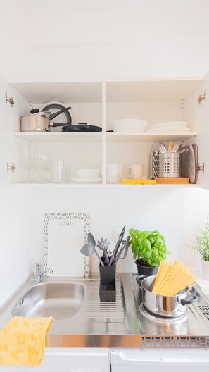 Premium Apartment (30) | Private kitchenette