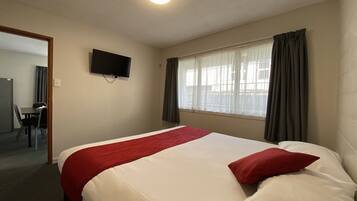 Apartment, 2 Bedrooms | 2 bedrooms, free WiFi, bed sheets