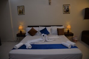 9 makuuhuonetta, Wi-Fi, vuodevaatteet