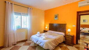 5 bedrooms, iron/ironing board, travel cot, WiFi