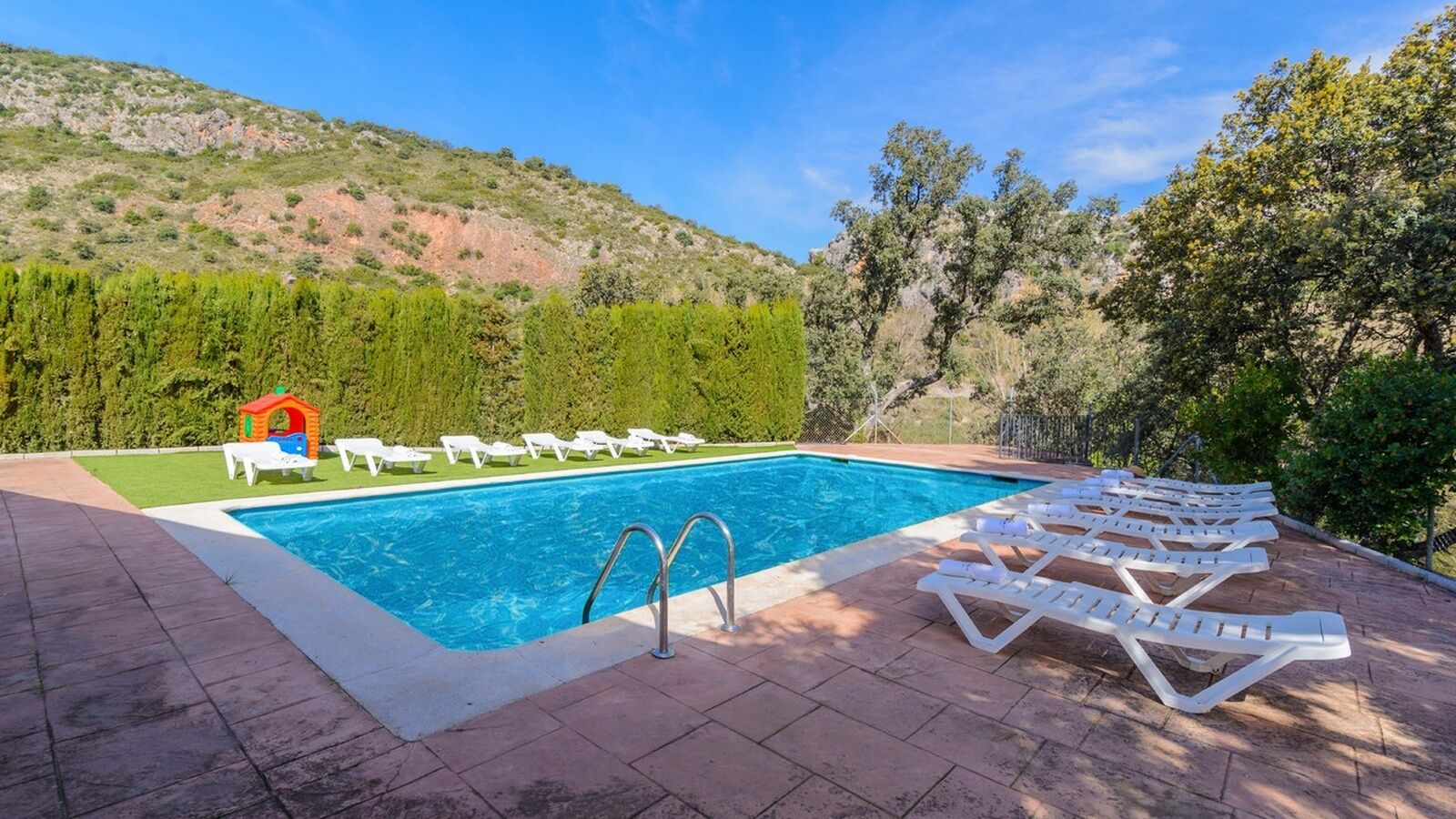 Villa la Quinta Priego de Córdoba by Ruralidays