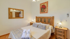 4 bedrooms, iron/ironing board, travel cot, WiFi