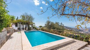 Pool - Casa Lola Sayalonga by Ruralidays (Málaga)