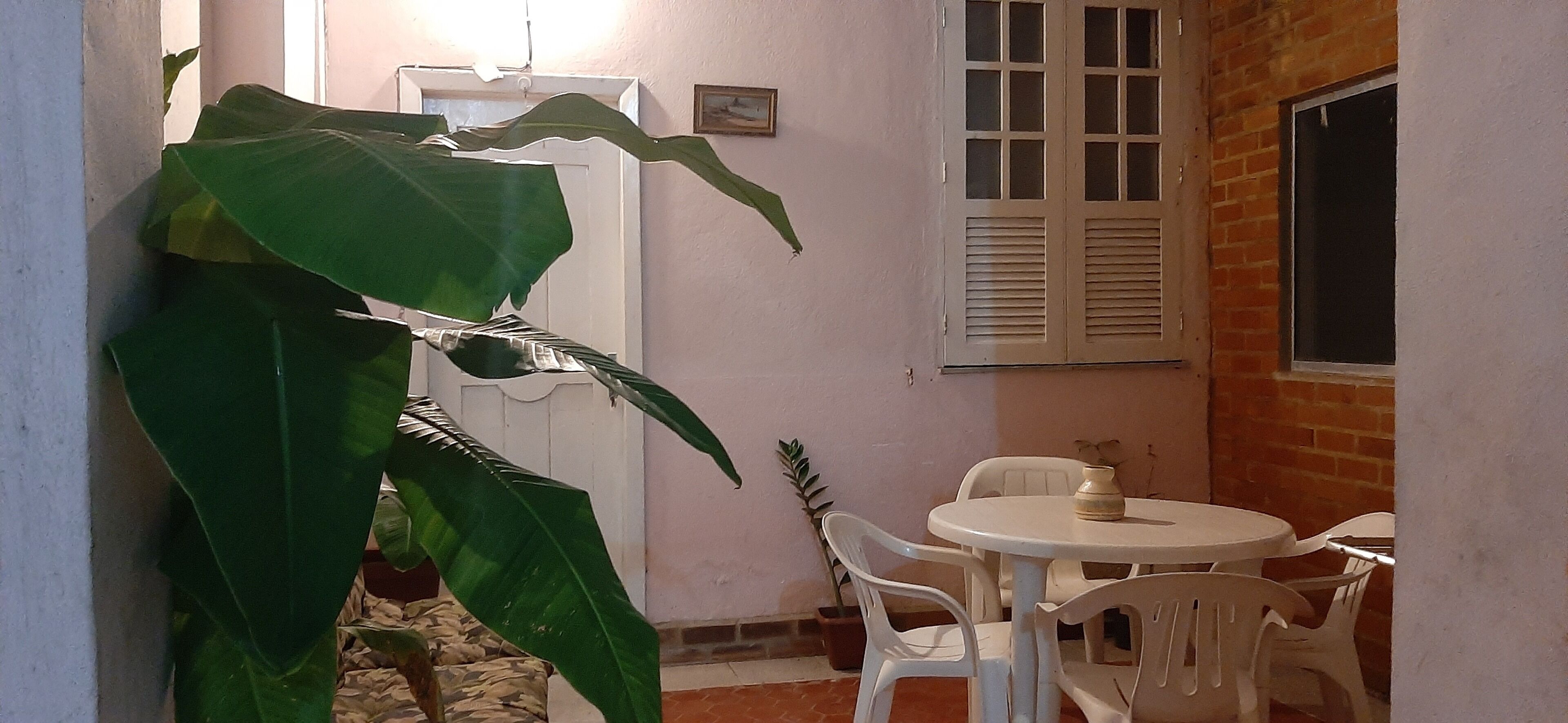 Quarto Suite e Cozinha na Gavea