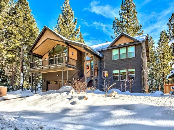 Unclassified image, 1 of 34, button