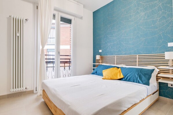 1 habitación, tabla de planchar con plancha y internet 