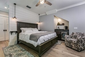 1 bedroom, in-room safe, iron/ironing board, WiFi