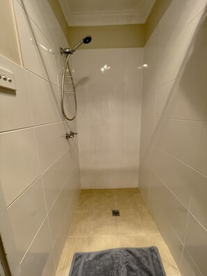 Shower, towels, soap, shampoo