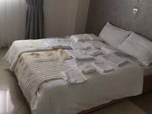 2 Schlafzimmer, Bügeleisen/Bügelbrett, WLAN, Bettwäsche