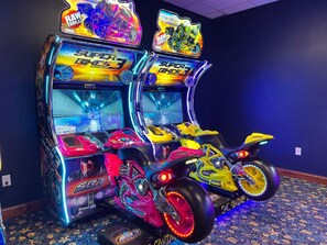 Spielezimmer