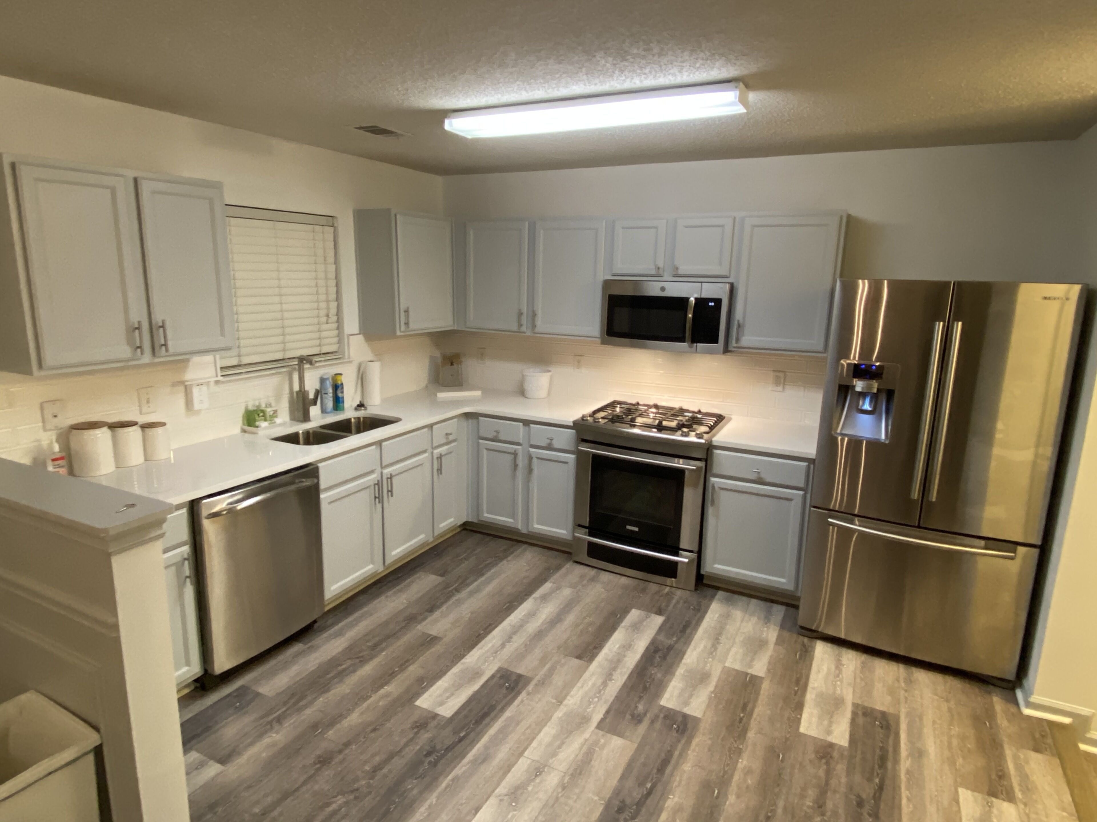 Atlanta, Airport, Entire Home Sleeps 9, 4BR's, 2.5Baths, 5Beds