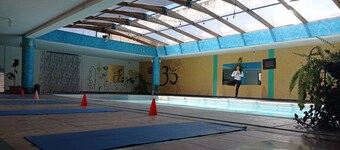 KUFA hostel type house ideal for couples / travelers and Spa Yoga center 