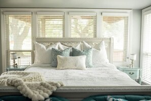 5 habitaciones, tabla de planchar con plancha y wifi gratis