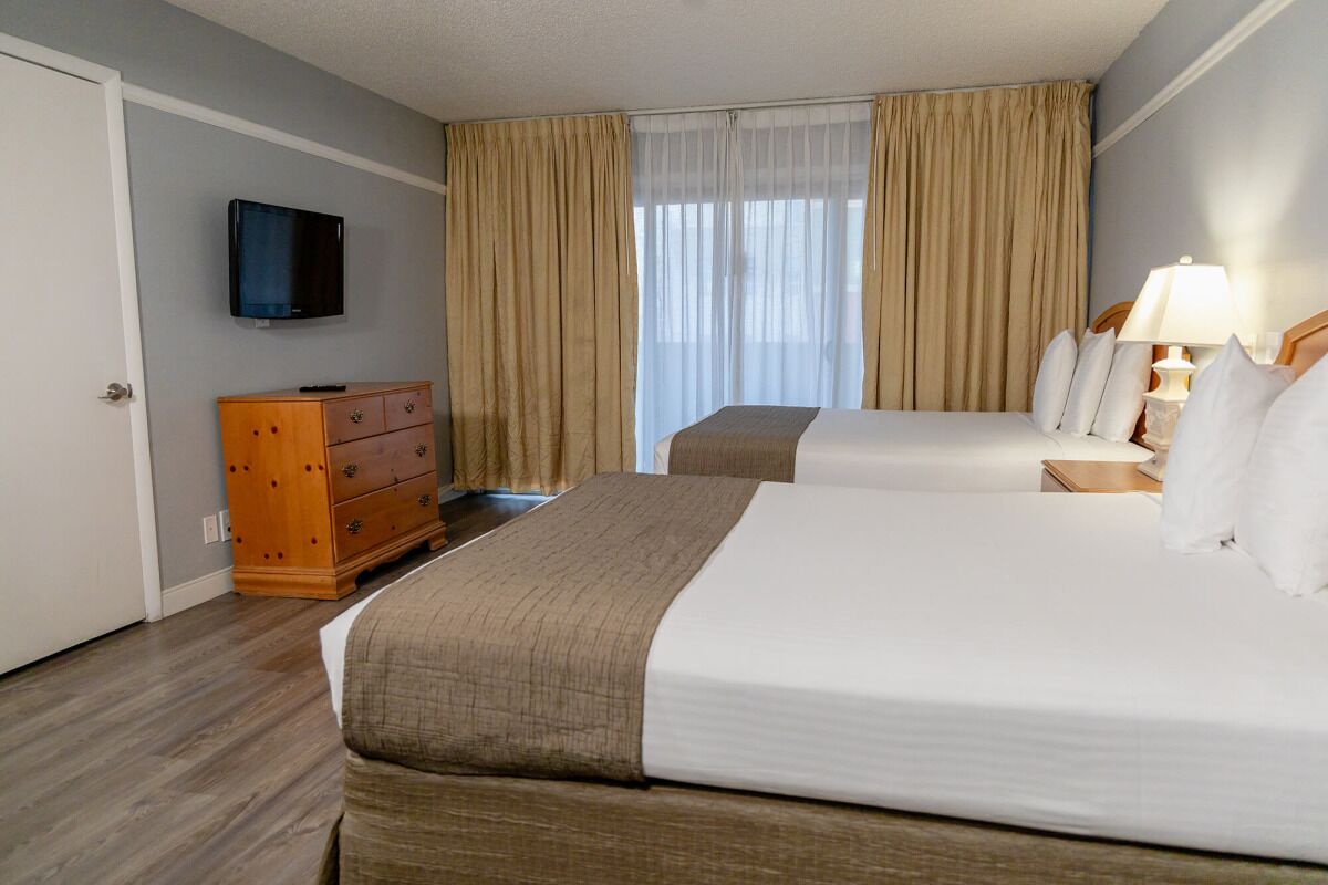 Convenient Stay, Close to Everything! 2 Spacious 2BR Room w/ Kitchenette | Pool