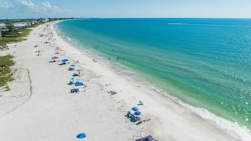Accommodatie ligt op het strand