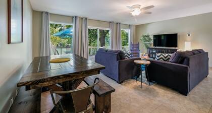 River View Staycation / FastWiFi / Firepit