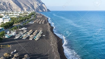 Room, 1 Bedroom, Balcony, Mountain View | Beach