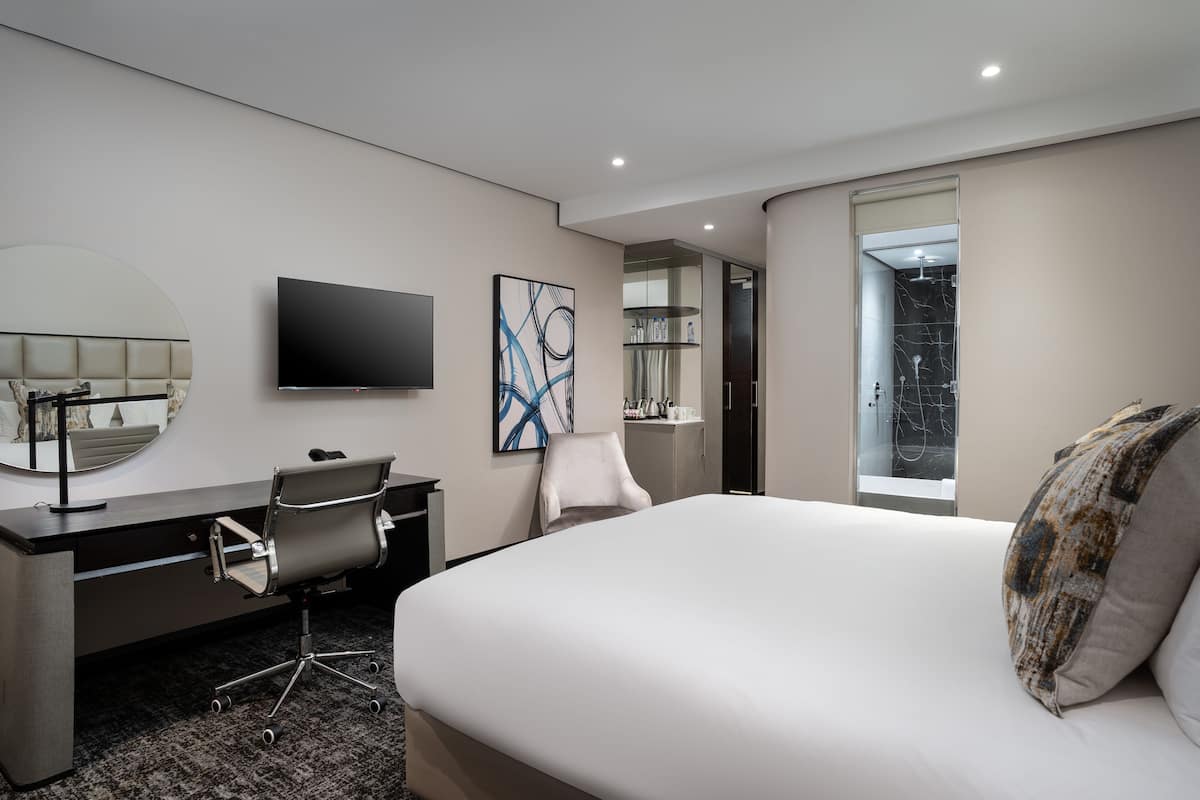 deluxe twin room | 1 bedroom, premium bedding, in-room safe, desk